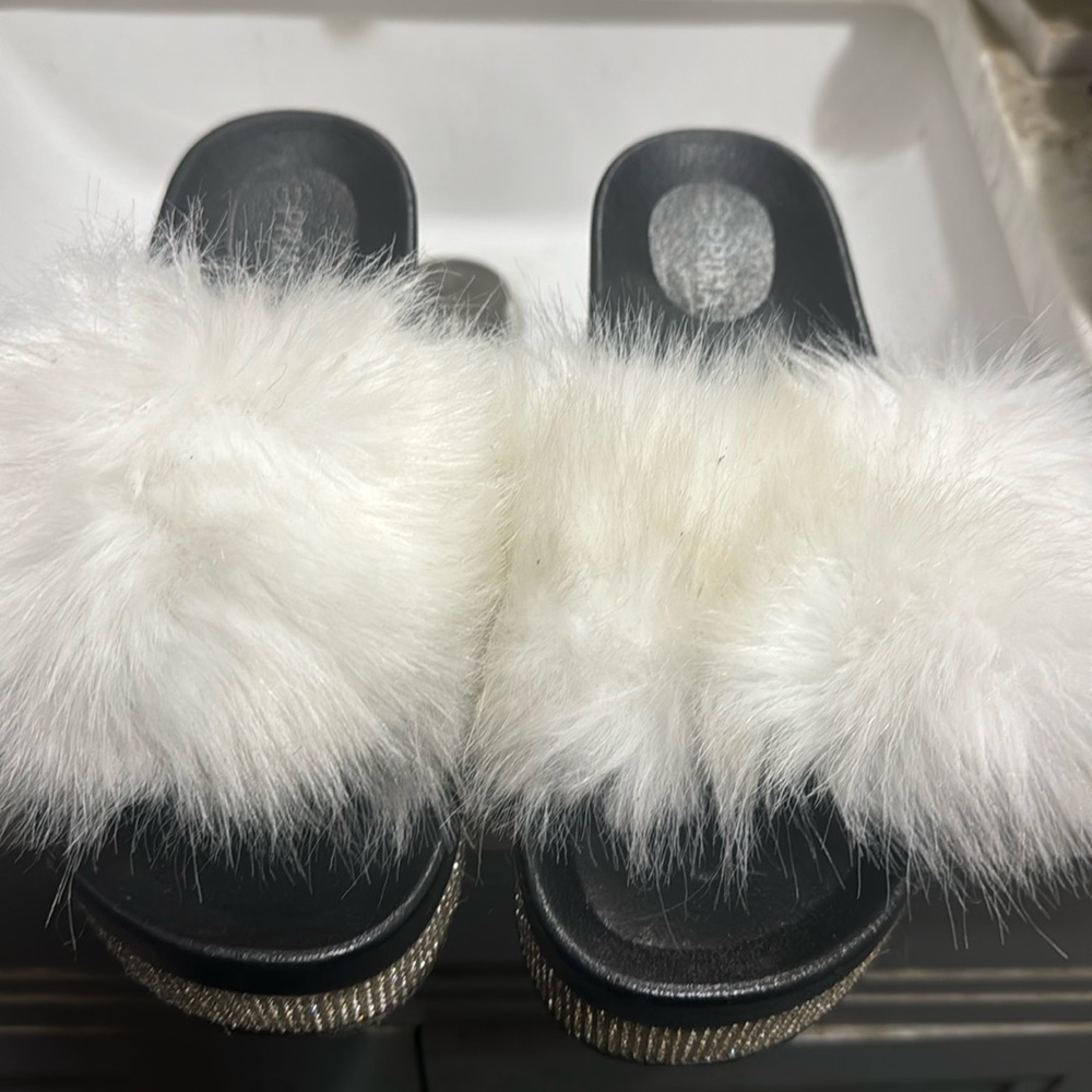 Prima fur sandals